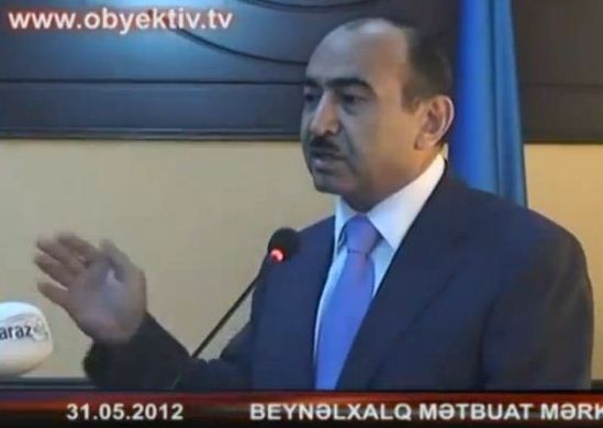 Azeri_Minister_small